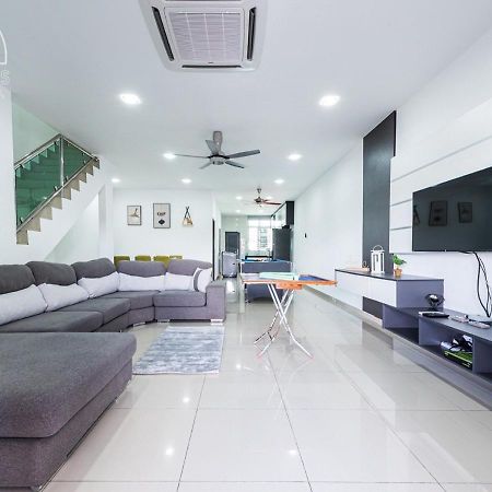 Port Dickson 14Pax 4Br Double Storey House Extérieur photo